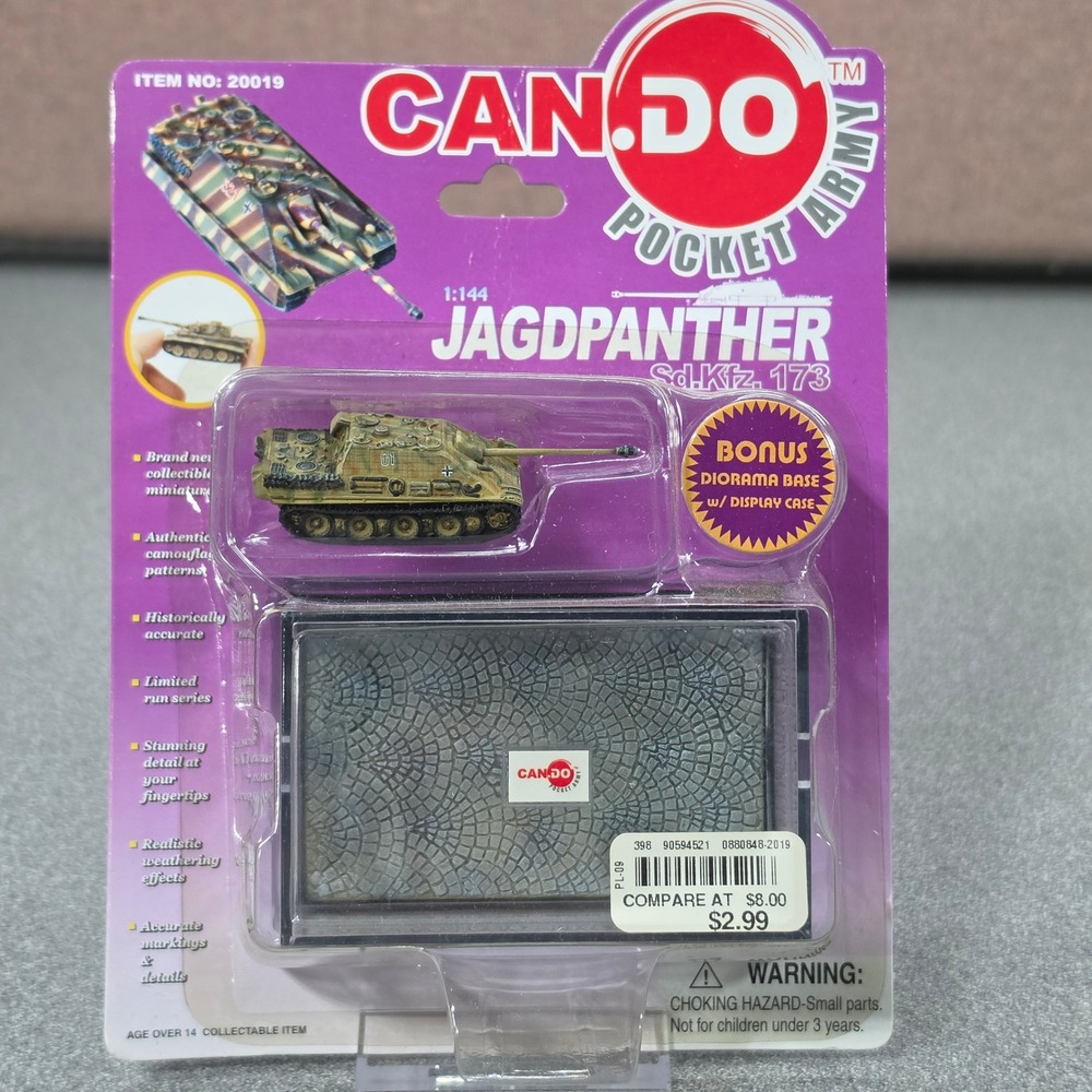 Dragon Can.Do Jagdpanther Tank 1/144 Camo NIB Sd.Kfz. 173 Diorama Base 20019